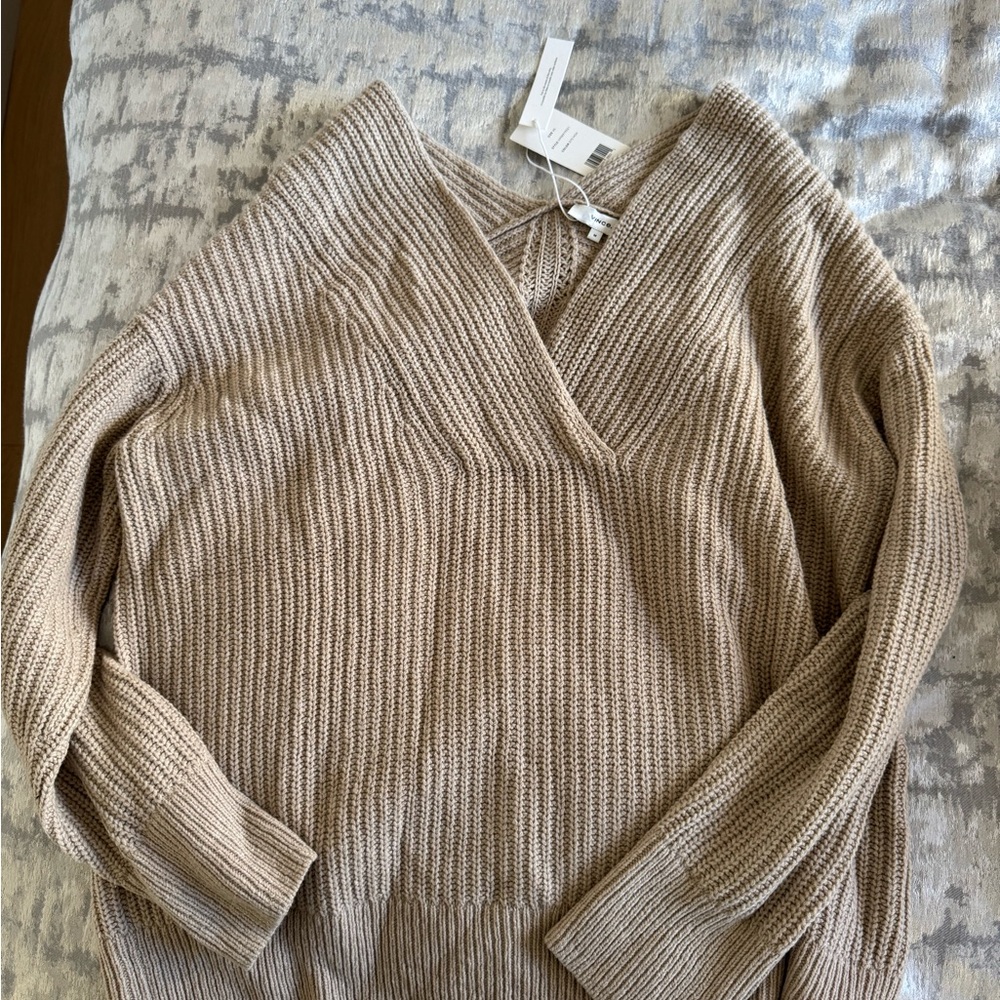 Vince (new) Women's Beige Sweater